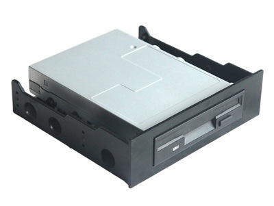 品質(zhì)升級，存儲無憂——探秘東莞市常平展欣電子銷售部的5.25寸光驅(qū)位塑膠硬盤轉(zhuǎn)接支架